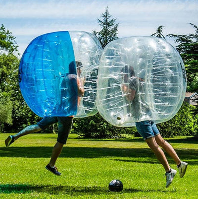 alt="Team building avec jeux gonflables pour adultes"
