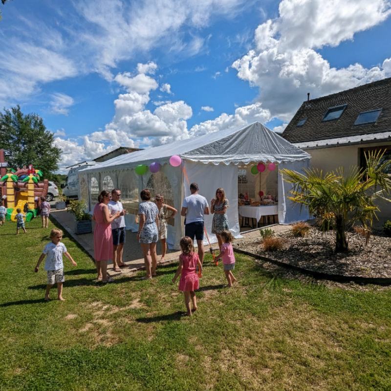 Barnum 6x10 m avec côtés inclus (habillages latéraux) - location 28