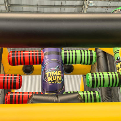 Parcours gonflable HappyTime Run 15M installé en extérieur sur événement, livraison 39€ + 1€/km A/R (28)