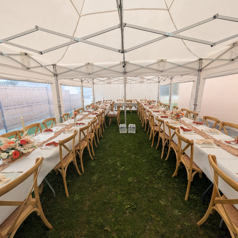 alt="location Tonnelle avec table et chaises 28"